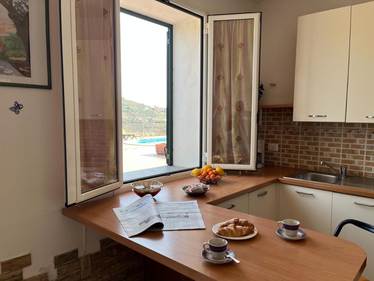 Agriturismo Le Mimose 因佩里亚 外观 照片