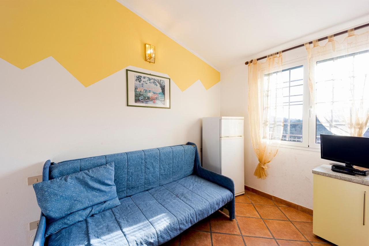 Agriturismo Le Mimose 因佩里亚 外观 照片