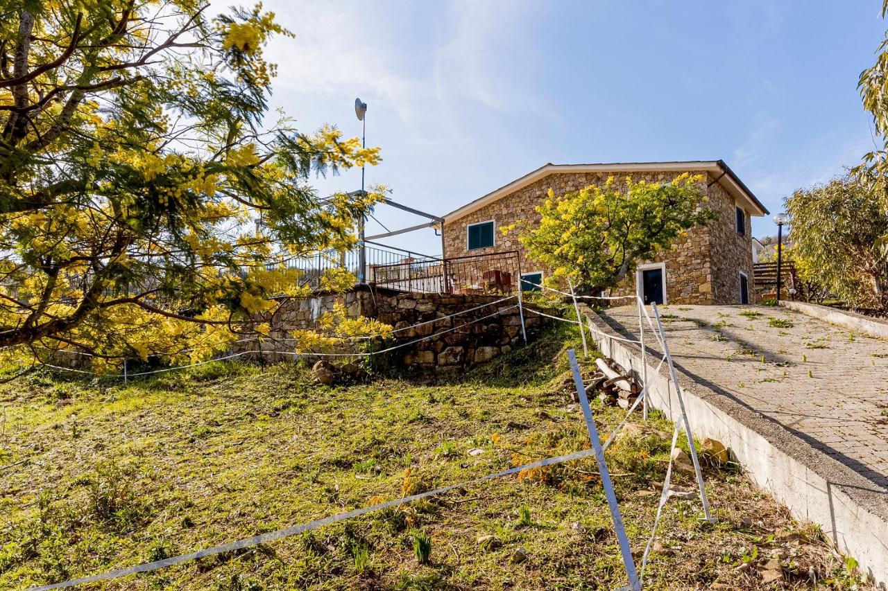 Agriturismo Le Mimose 因佩里亚 外观 照片