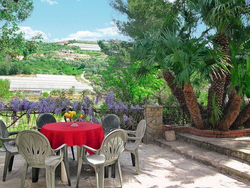 Agriturismo Le Mimose 因佩里亚 外观 照片